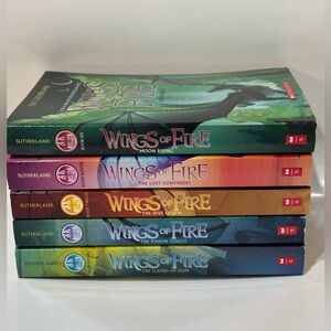 Lot of 5 Wings of Fire books by Tui T. Sutherland, books #6, 11, 12, 13, 15